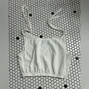 Polly sleeveless top size 8